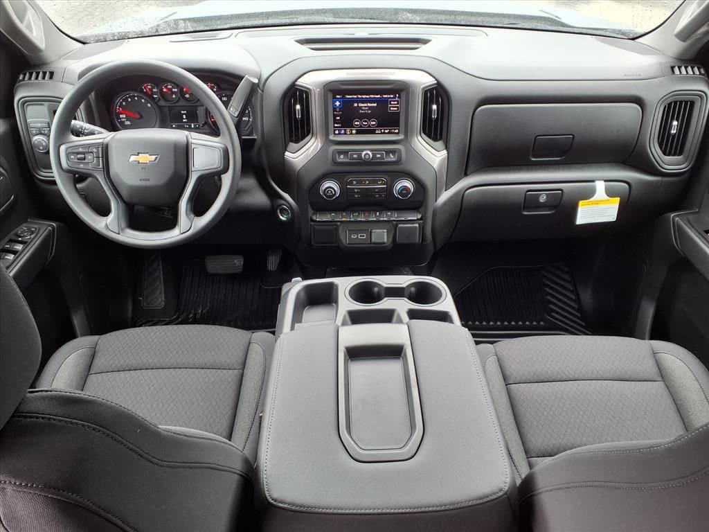 2026 Chevrolet Silverado 1500 - Image 8