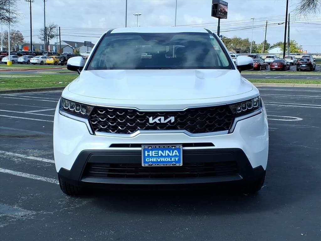2023 Kia Sorento - Image 2