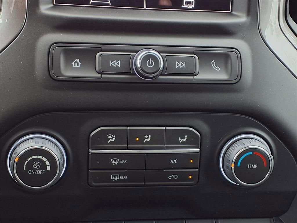 2026 Chevrolet Silverado 1500 - Image 15