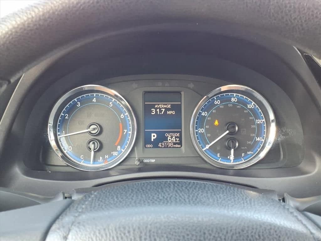 2019 Toyota Corolla - Image 27