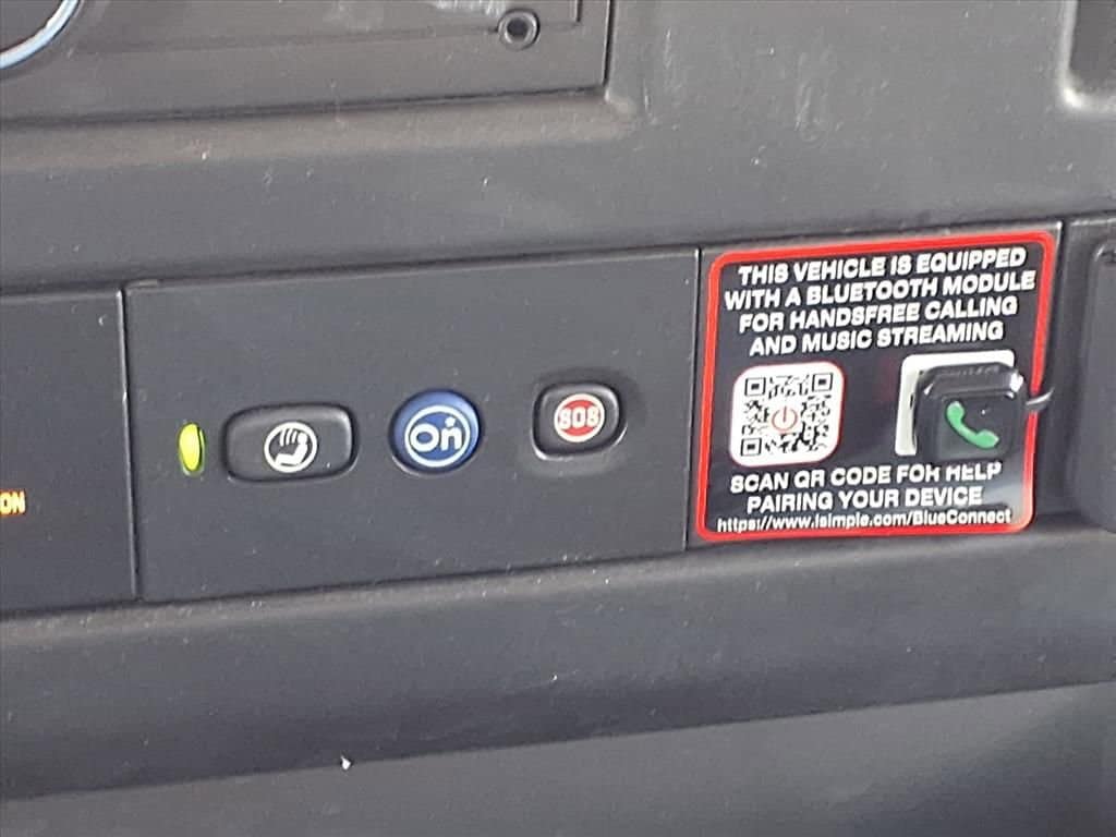 2025 Chevrolet Express Cutaway 3500 - Image 15