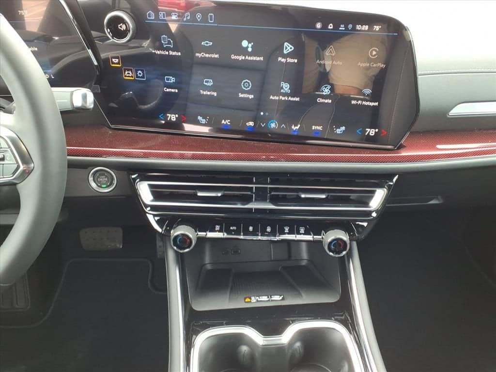 2026 Chevrolet Traverse - Image 21