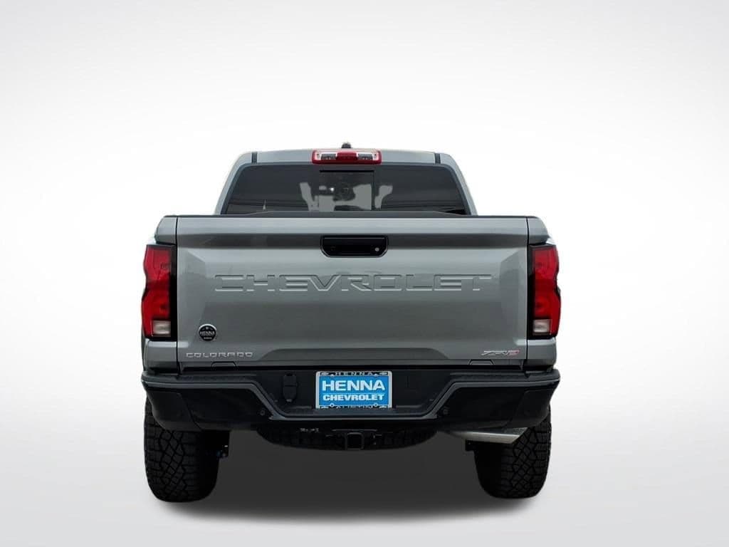 2026 Chevrolet Colorado - Image 2