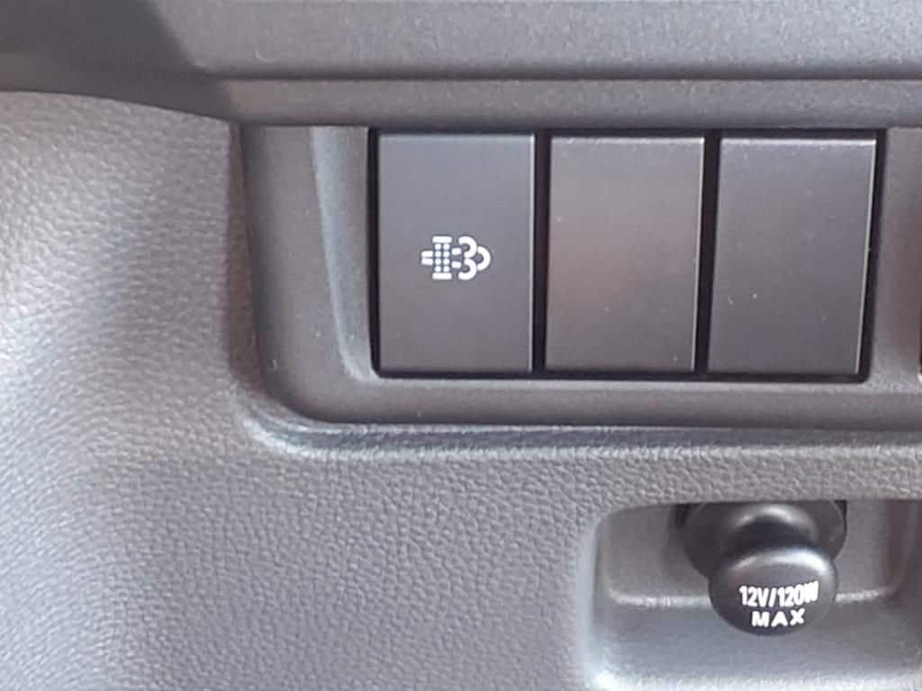 2025 Chevrolet Low Cab Forward 5500 XD - Image 12