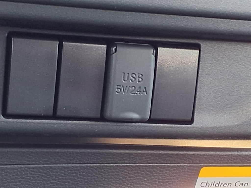 2025 Chevrolet Low Cab Forward 5500 XD - Image 16