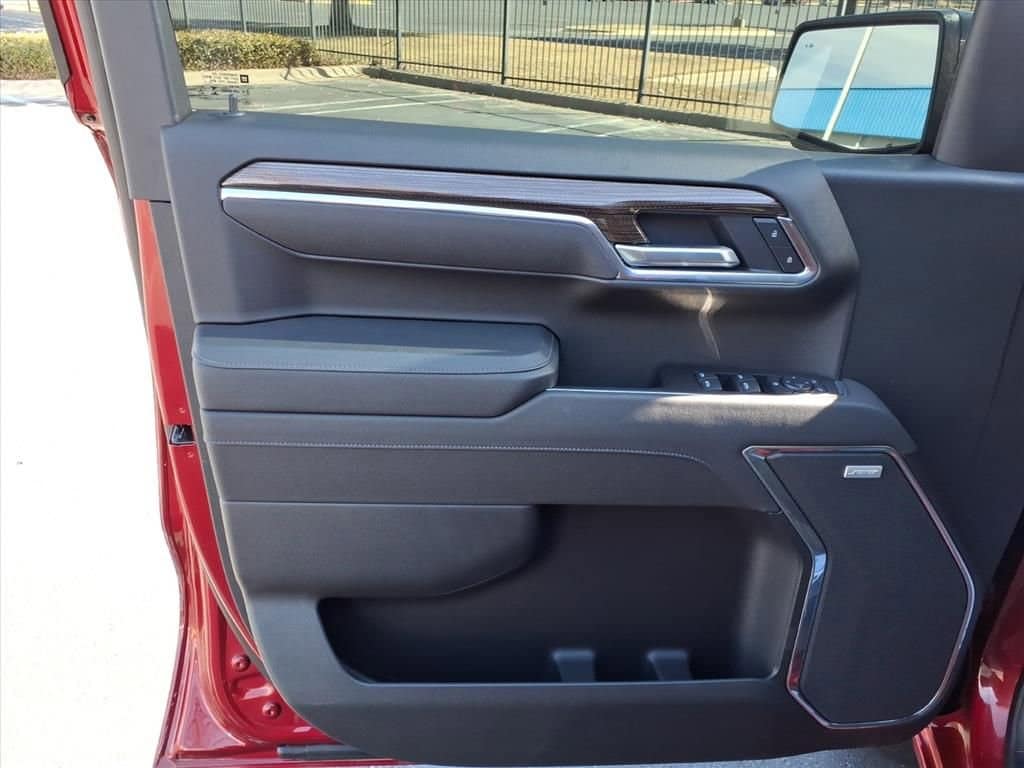 2026 Chevrolet Silverado 1500 - Image 14