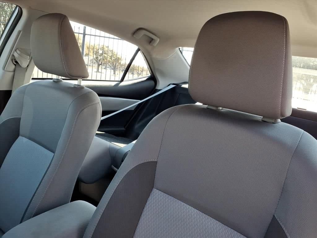 2019 Toyota Corolla - Image 15