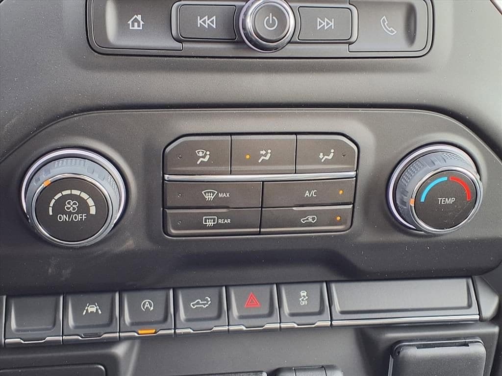 2026 Chevrolet Silverado 1500 - Image 14