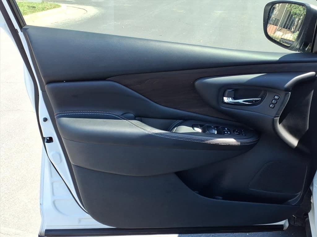 2021 Nissan Murano - Image 14