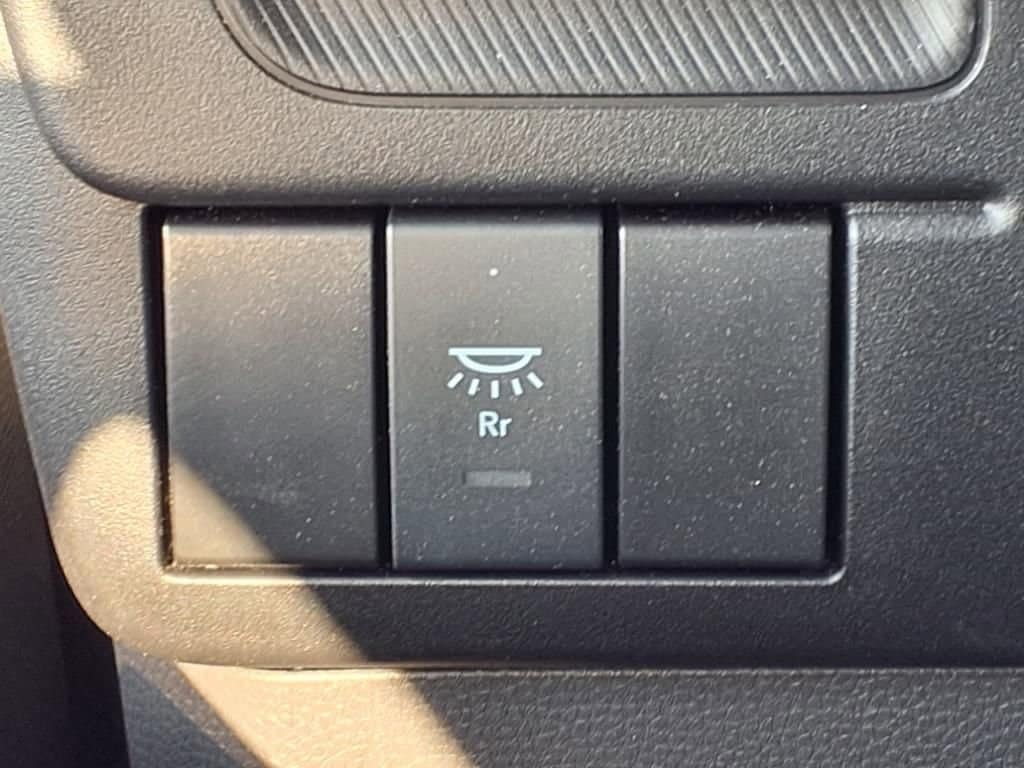 2025 Chevrolet Low Cab Forward 5500 XD - Image 10