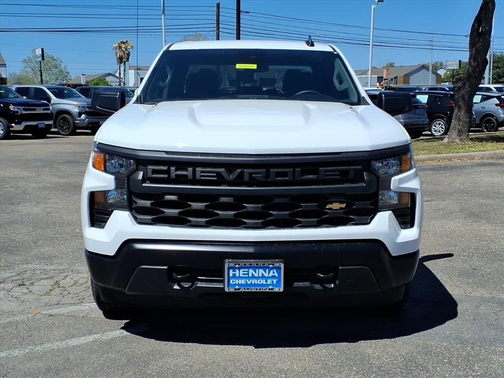 2026 Chevrolet Silverado 1500 - Image 2