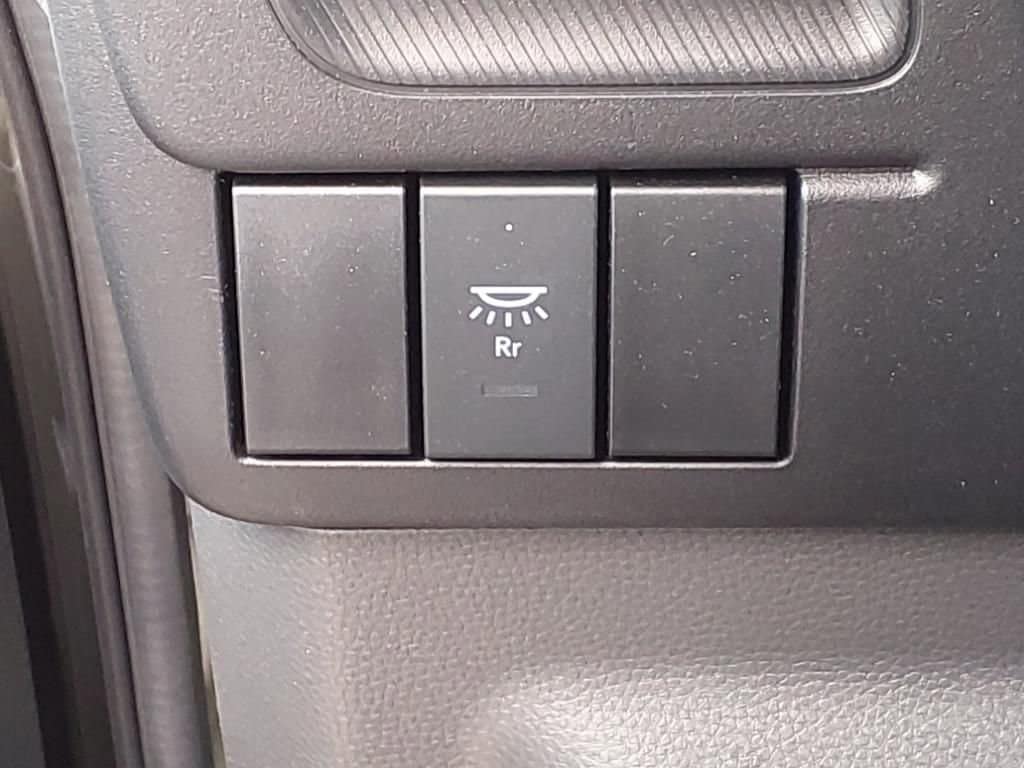 2025 Chevrolet Low Cab Forward 5500 XD - Image 11