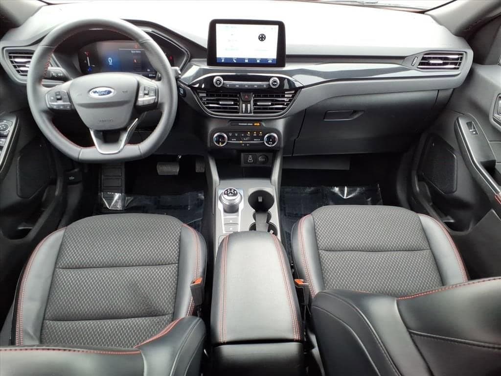 2025 Ford Escape - Image 23