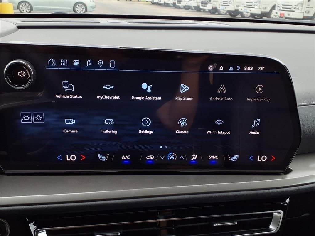 2026 Chevrolet Traverse - Image 15