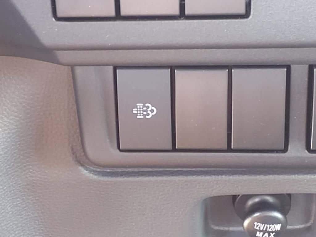 2025 Chevrolet Low Cab Forward 5500 XD - Image 10