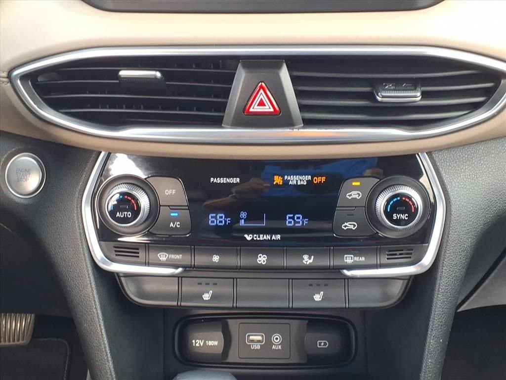 2019 Hyundai Santa Fe - Image 23
