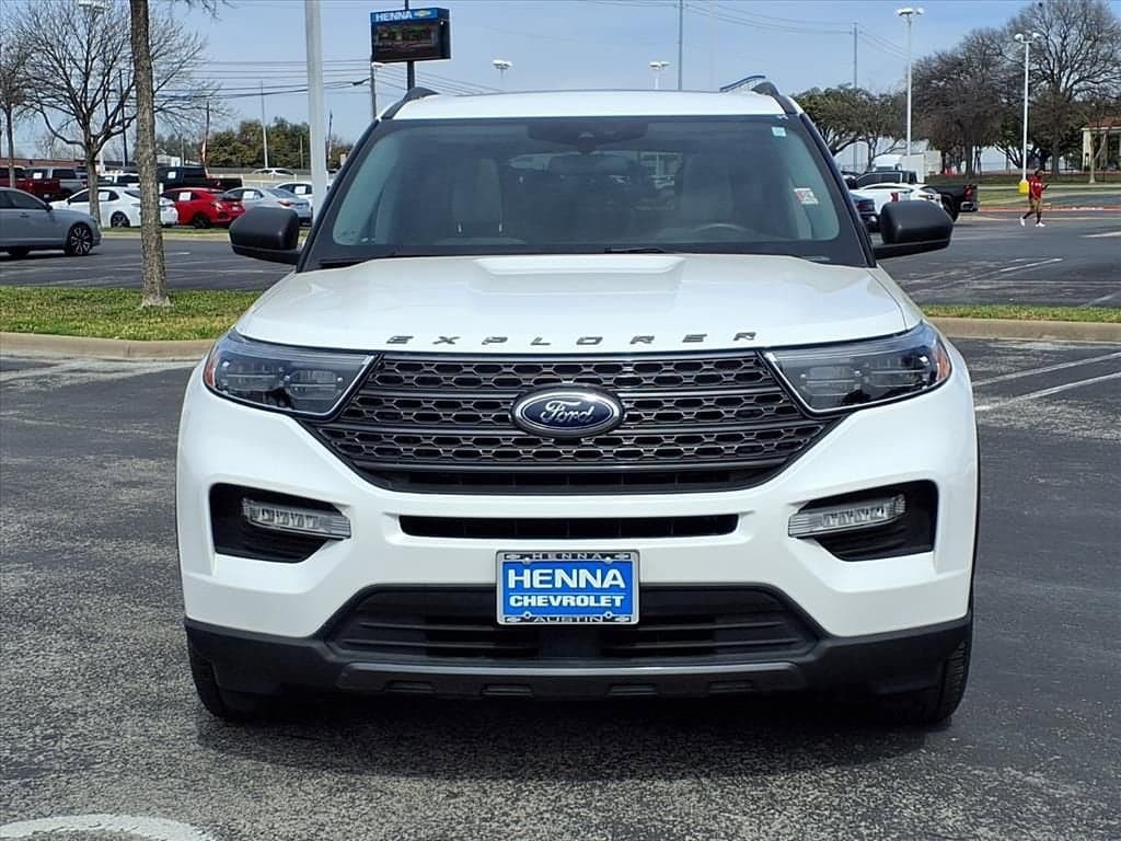 2021 Ford Explorer - Image 2