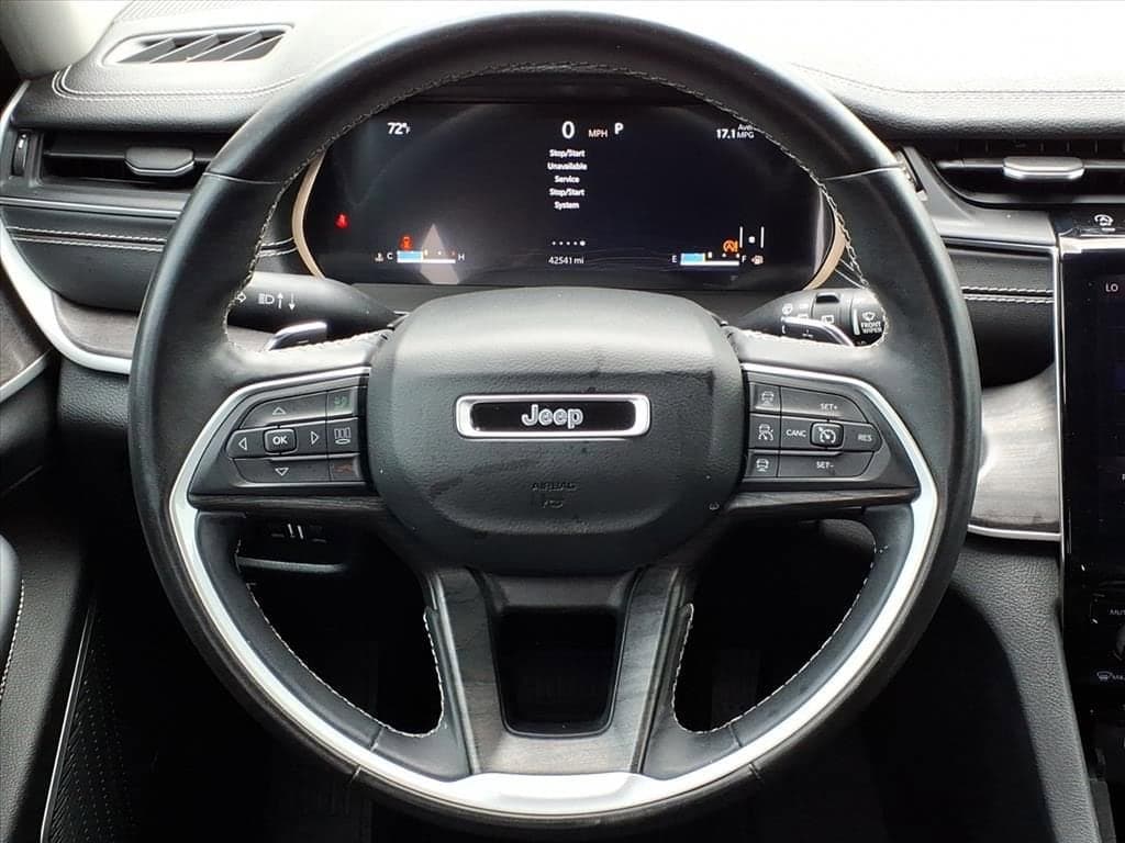 2021 Jeep Grand Cherokee L - Image 30