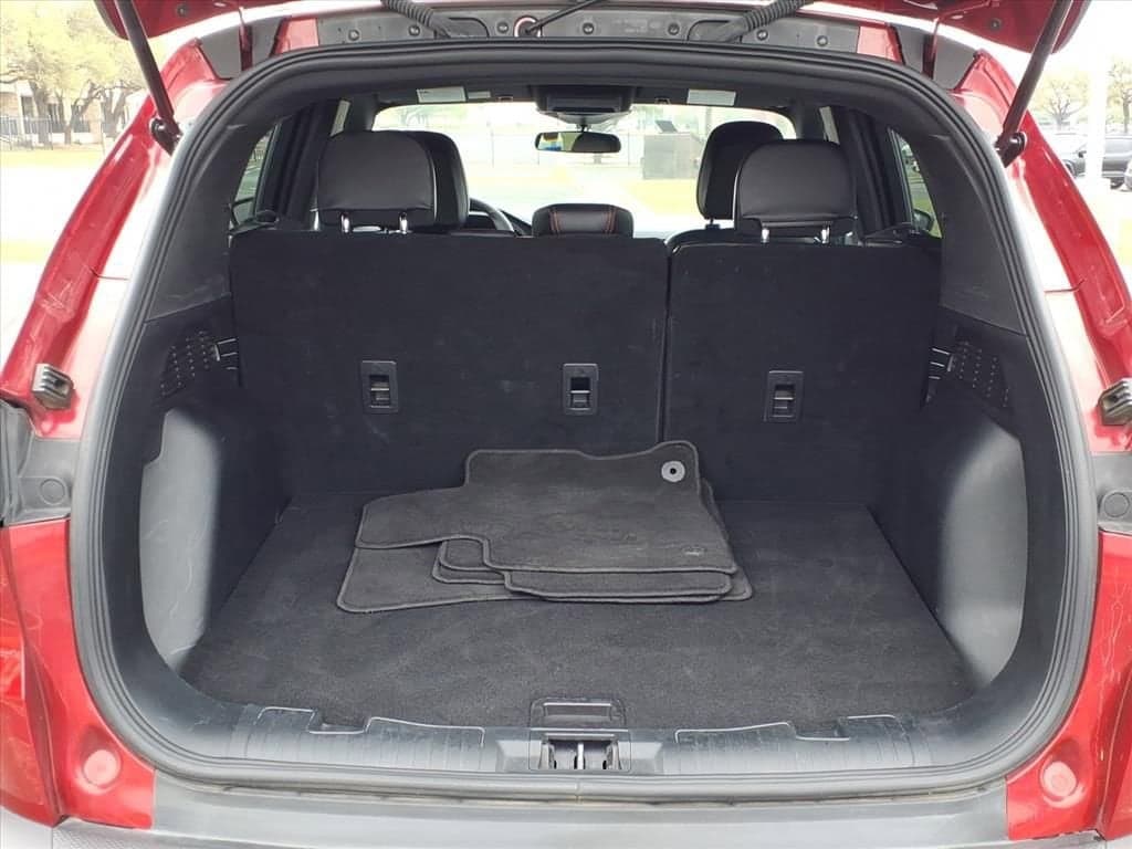 2025 Ford Escape - Image 13