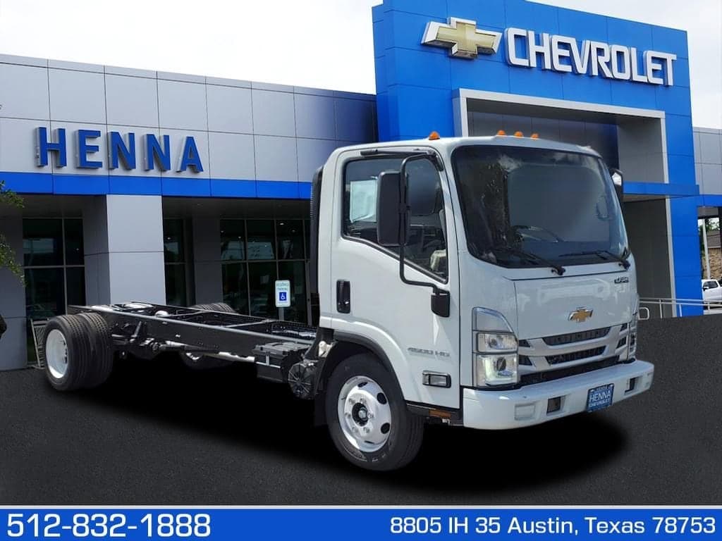 2025 Chevrolet Low Cab Forward 4500 HG - Image 1