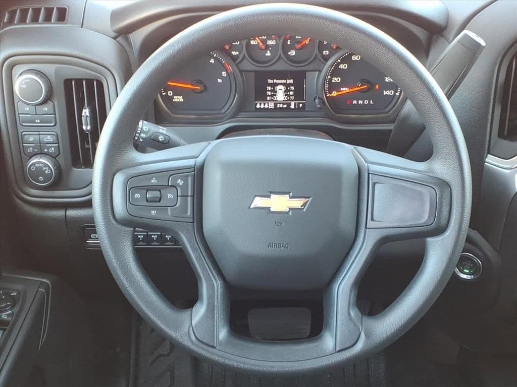 2026 Chevrolet Silverado 3500 HD Chassis Cab - Image 20