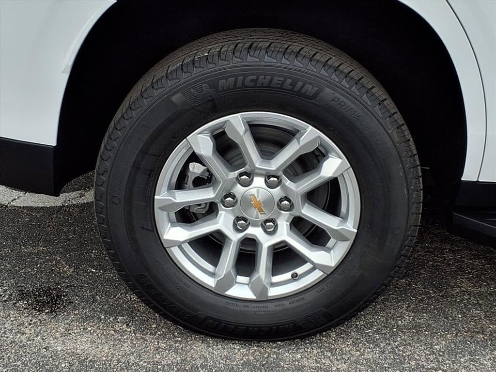 2026 Chevrolet Tahoe - Image 4