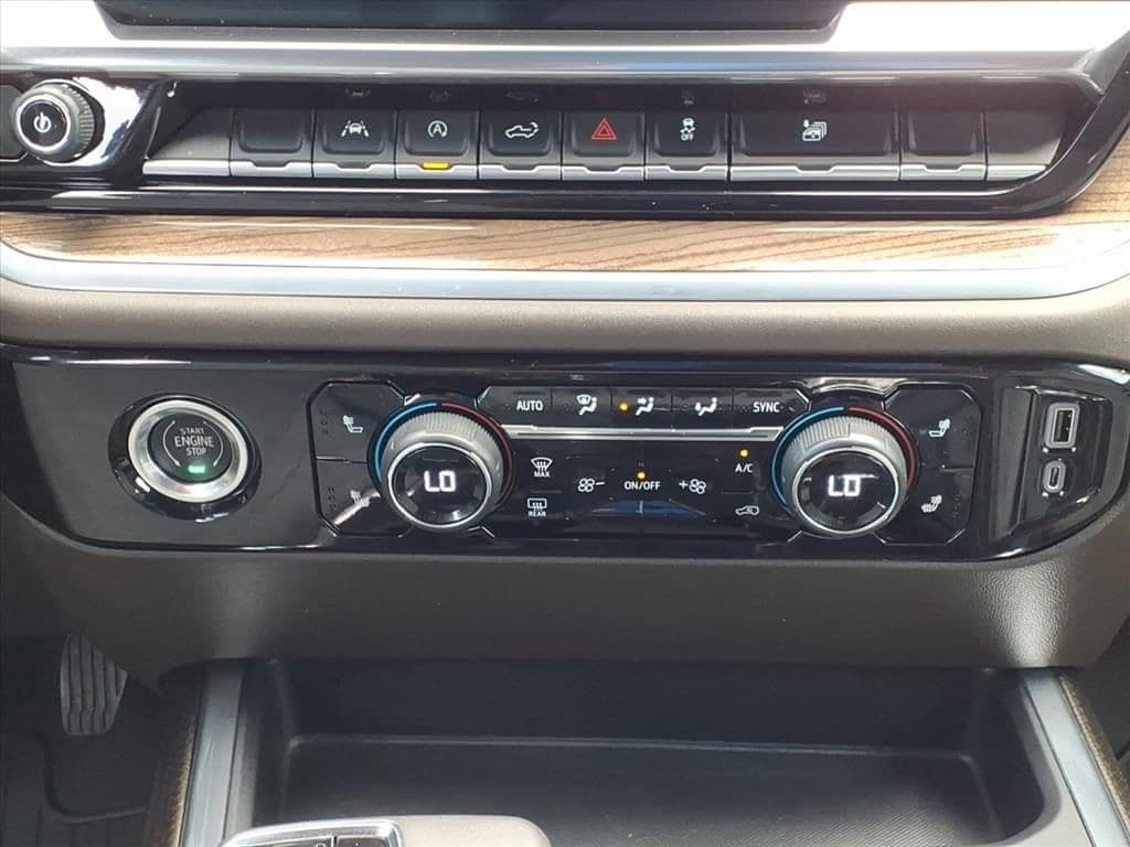 2022 Chevrolet Silverado 1500 - Image 24