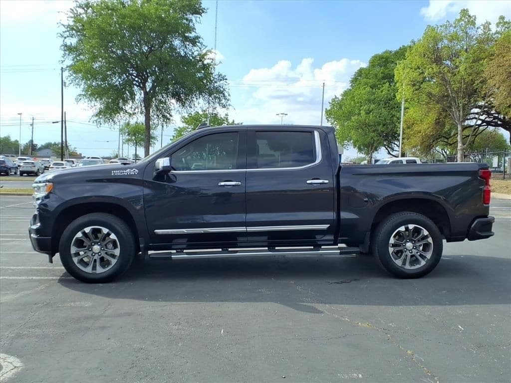 2023 Chevrolet Silverado 1500 - Image 5