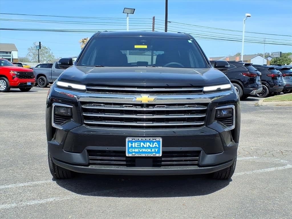 2026 Chevrolet Traverse - Image 2