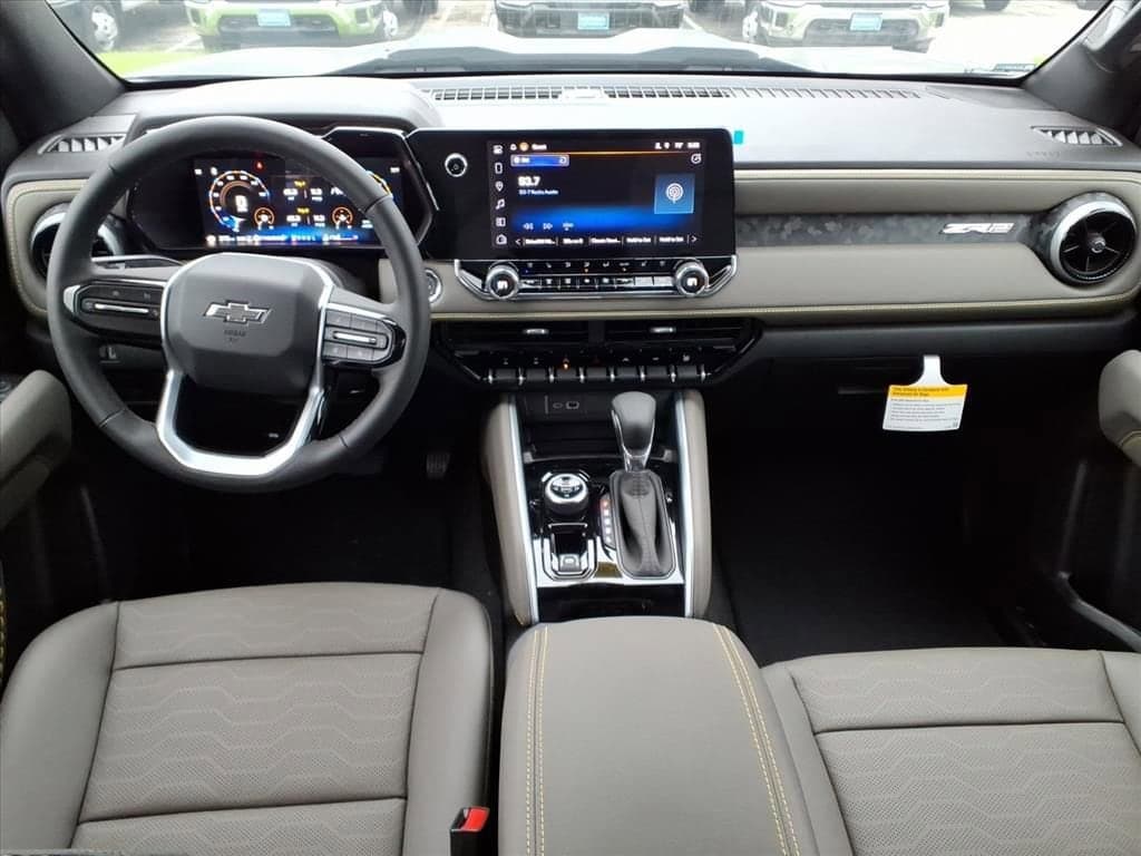 2026 Chevrolet Colorado - Image 16