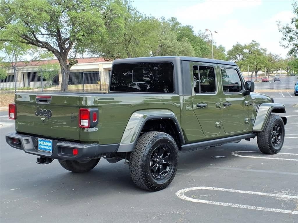 2023 Jeep Gladiator - Image 9