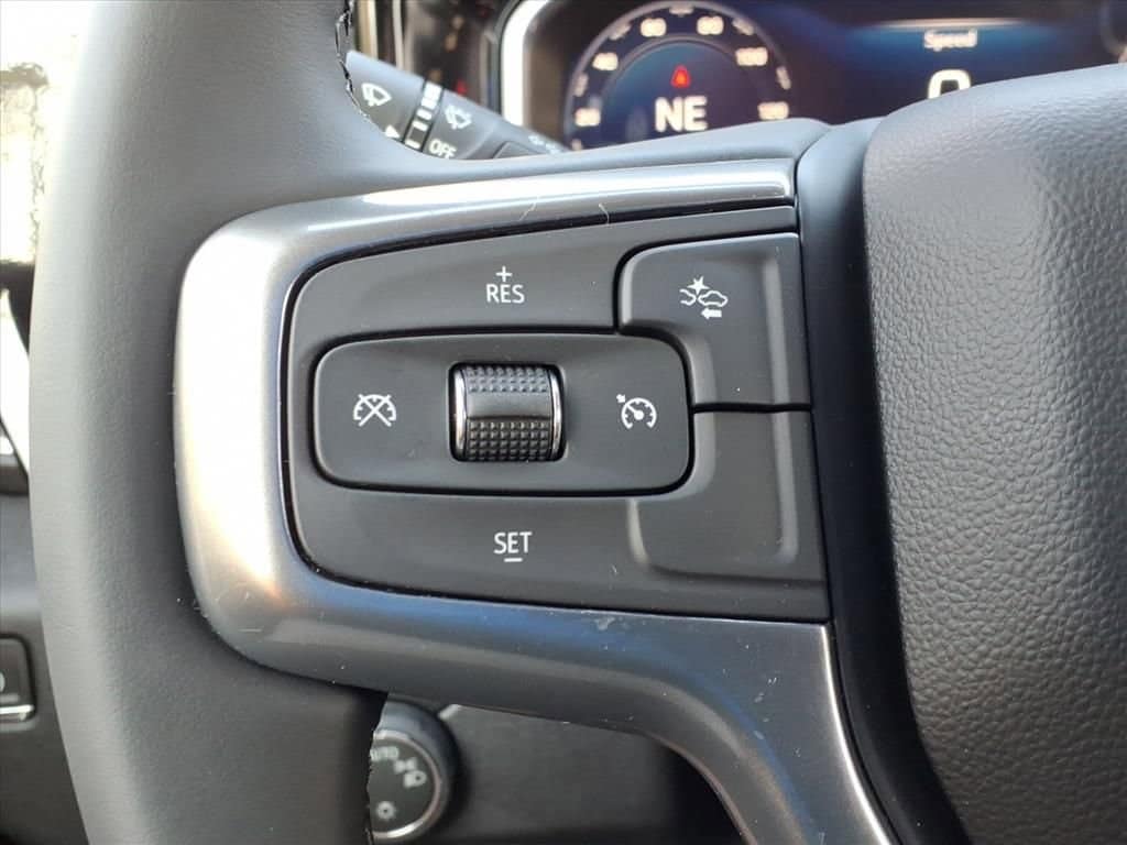 2026 Chevrolet Silverado 3500 HD Chassis Cab - Image 18