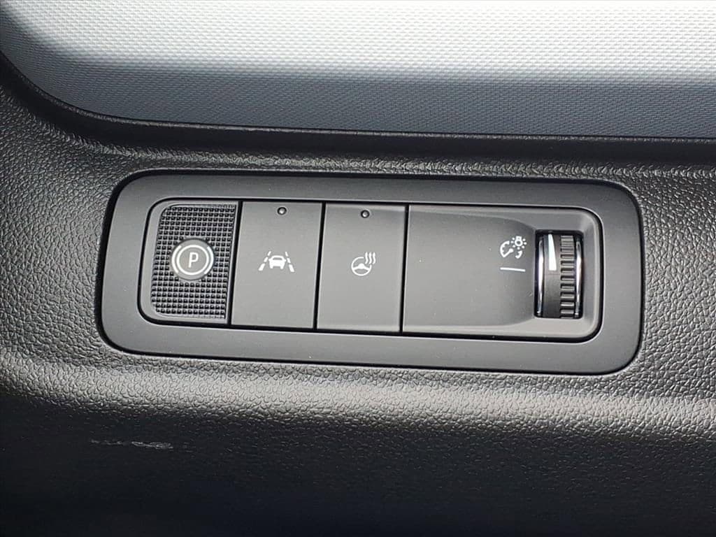 2027 Chevrolet Bolt - Image 19