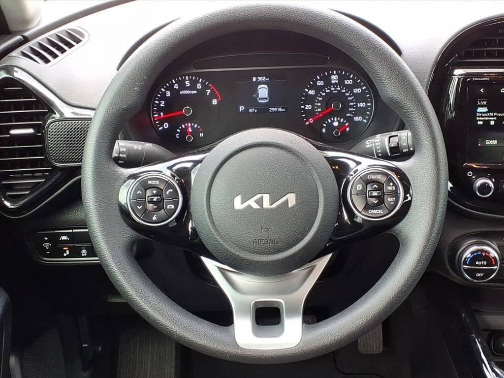 2022 Kia Soul - Image 26