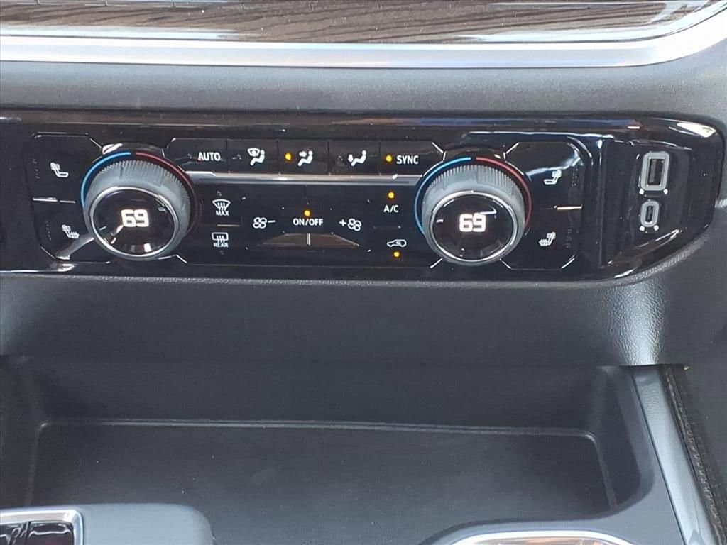 2026 Chevrolet Silverado 1500 - Image 20