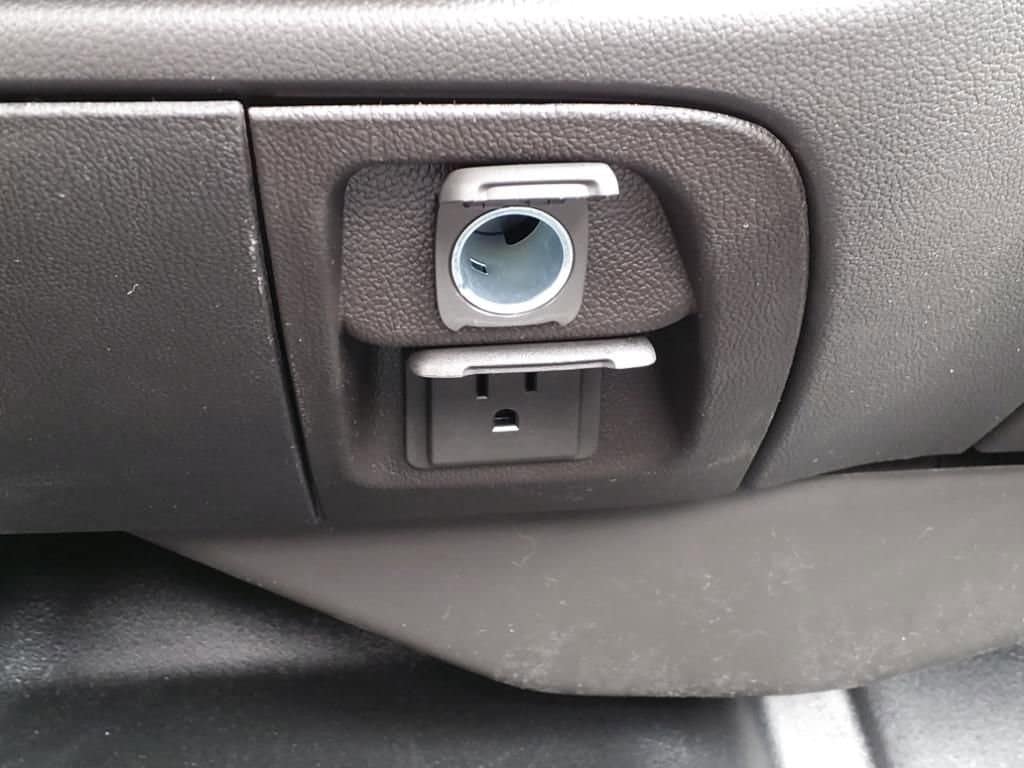 2024 Chevrolet Silverado 5500 HD - Image 17