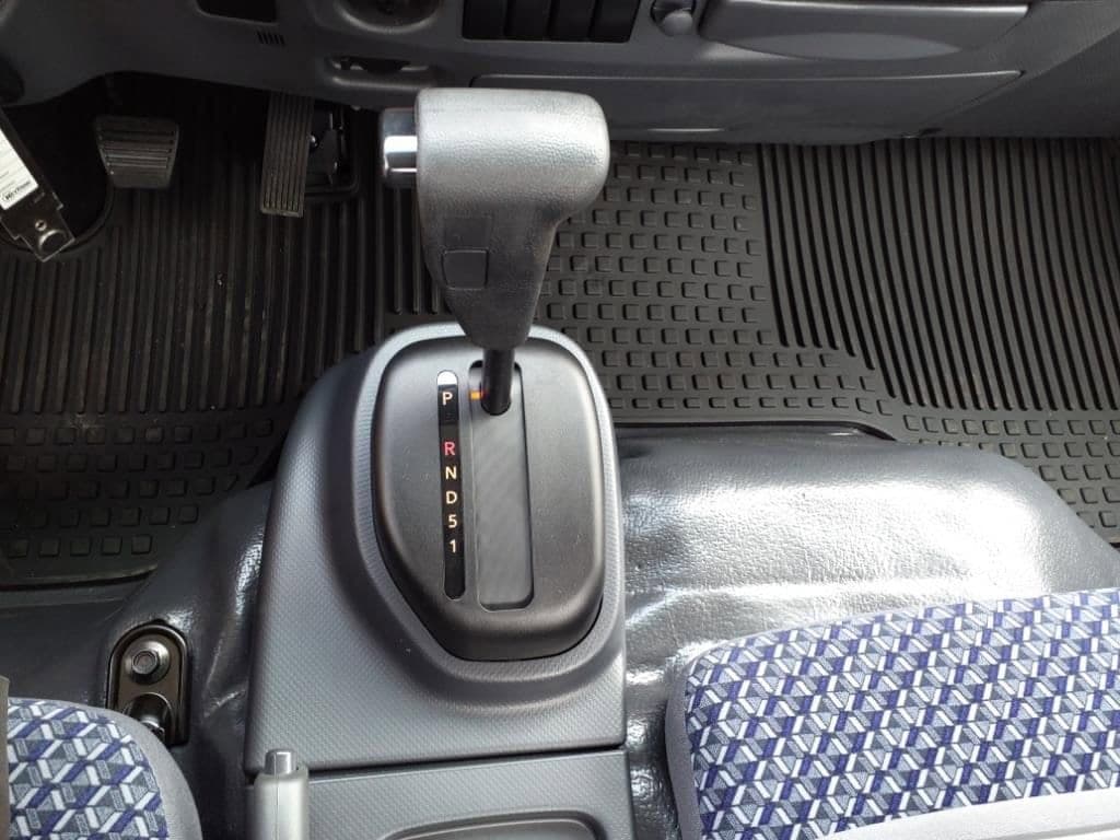 2025 Chevrolet Low Cab Forward 4500 HG - Image 10