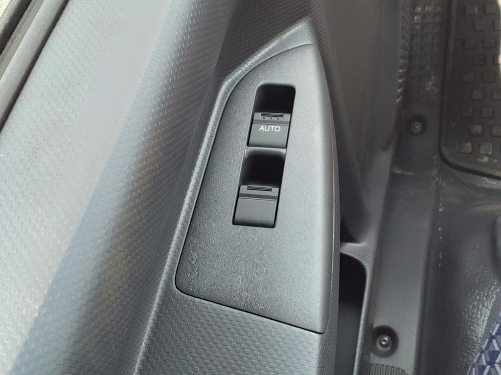 2025 Chevrolet Low Cab Forward 5500 XG - Image 19