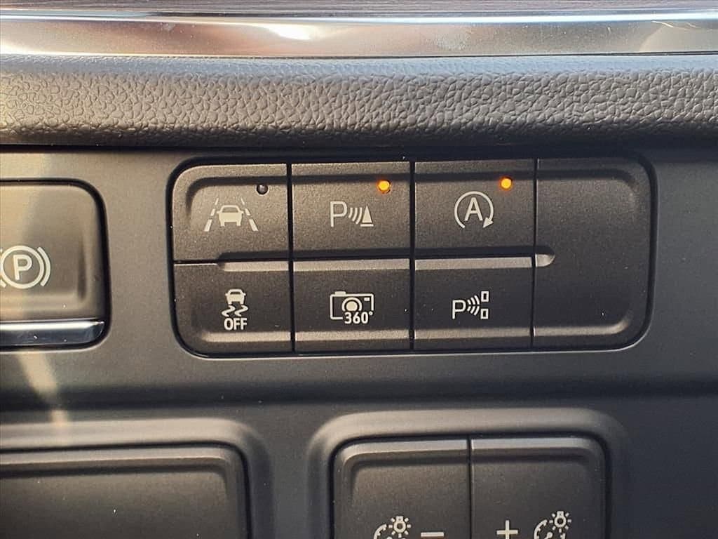 2026 Chevrolet Tahoe - Image 9