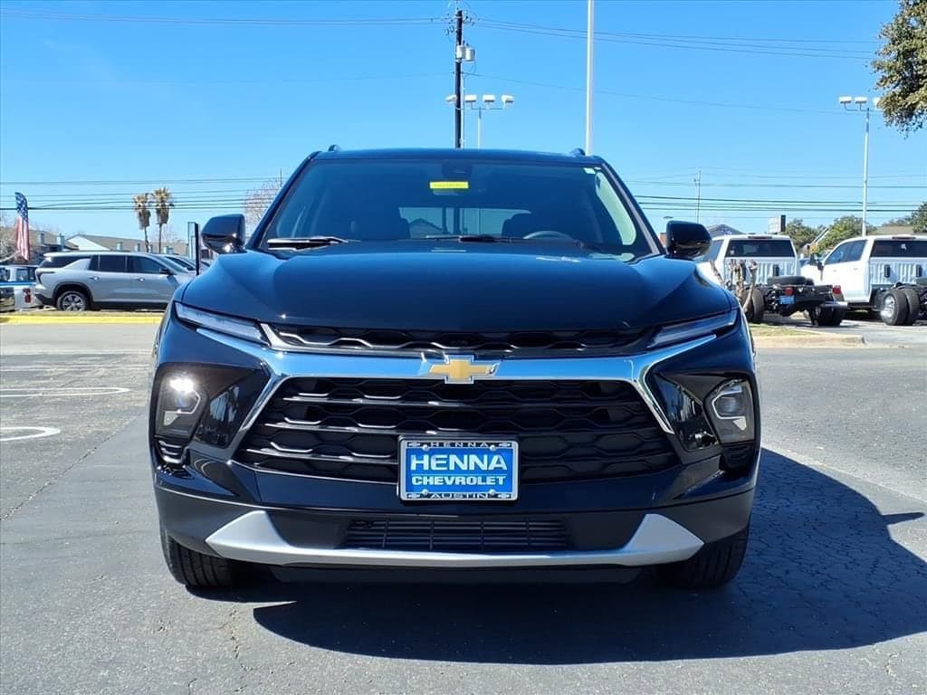 2026 Chevrolet Blazer - Image 2