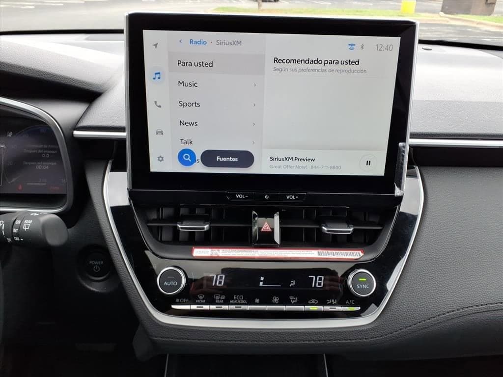 2026 Toyota Corolla Cross - Image 20