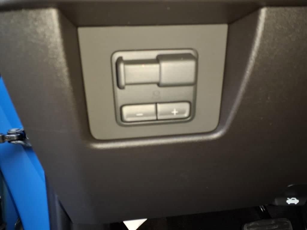 2026 Chevrolet Colorado - Image 10