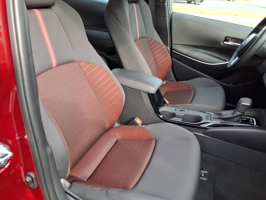 2025 Toyota Corolla - Image 15