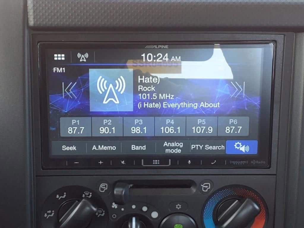 2025 Chevrolet Low Cab Forward 5500 XG - Image 10