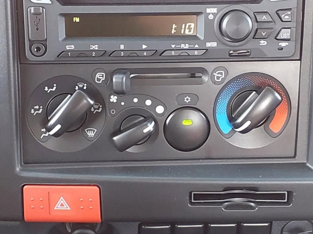 2024 Chevrolet Low Cab Forward 4500 HG - Image 13