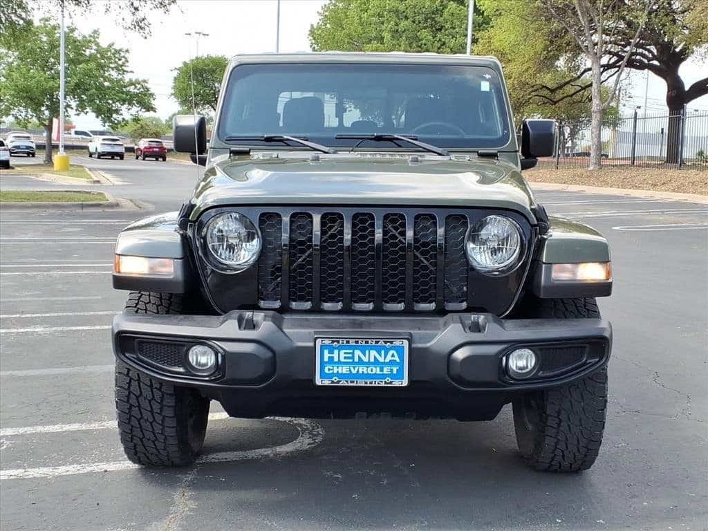 2023 Jeep Gladiator - Image 2