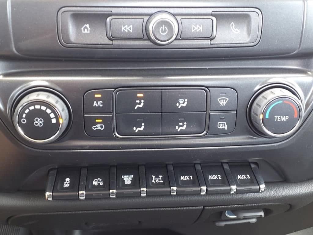 2023 Chevrolet Silverado 5500 HD - Image 16