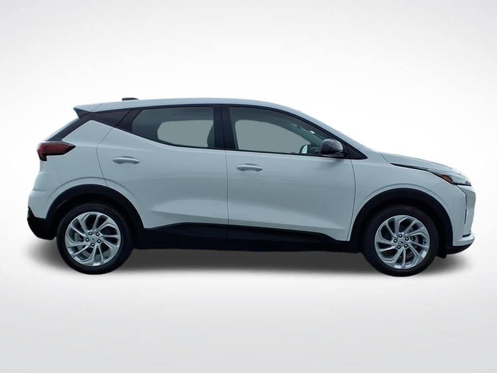 2027 Chevrolet Bolt - Image 2