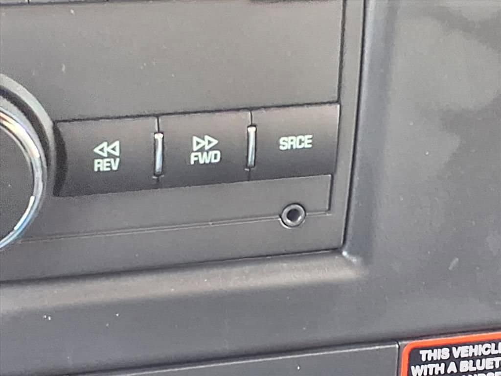 2025 Chevrolet Express Cutaway 3500 - Image 14