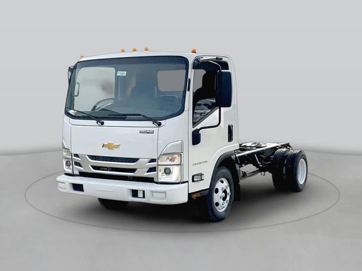2025 Chevrolet Low Cab Forward 4500 HG - Image 1